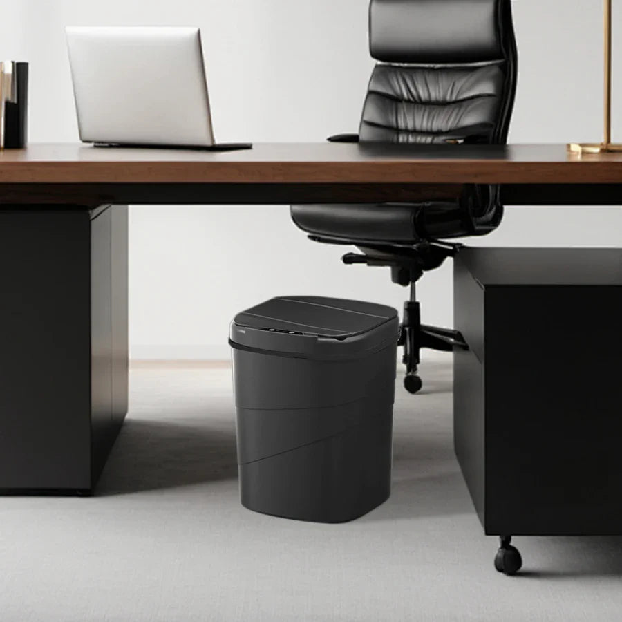 Touchless Smart Trash Bin